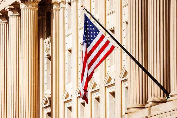 水滴公司：2025年归母净利润5.69亿元，同比增长54.8%