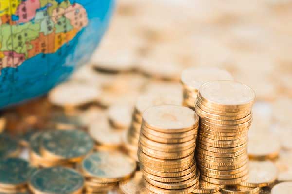 大田金业：通胀担忧拖累黃金，金价测试5000关口